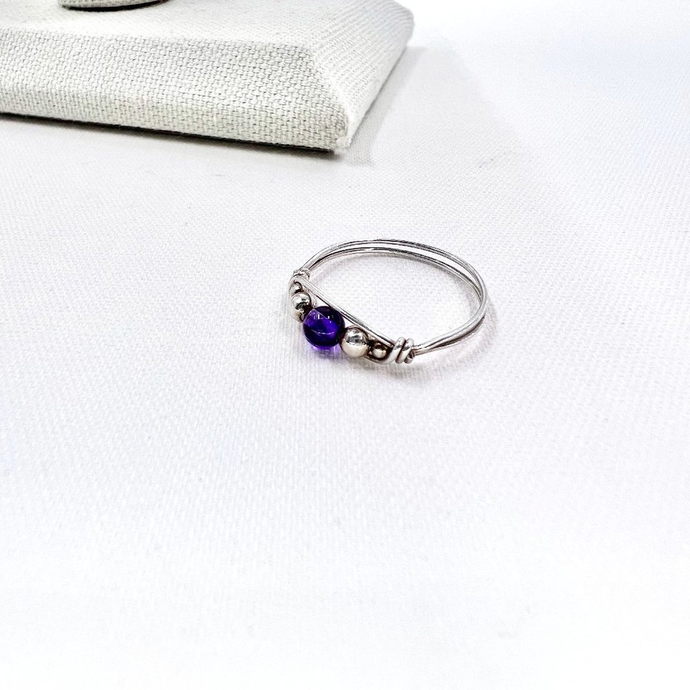 Simple & Beautiful Amethyst Bead Silver Tone Size 7 Wire Wrapped Ring